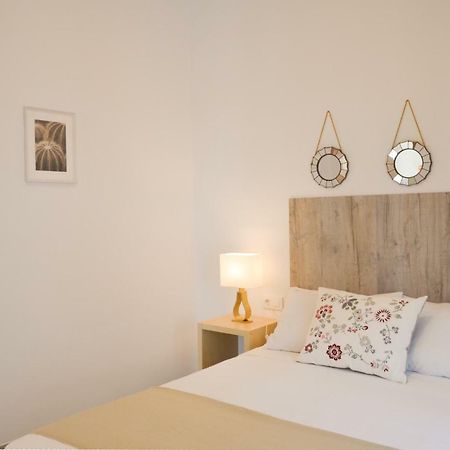 Apartamento Faustino Alvarez Севилья Экстерьер фото
