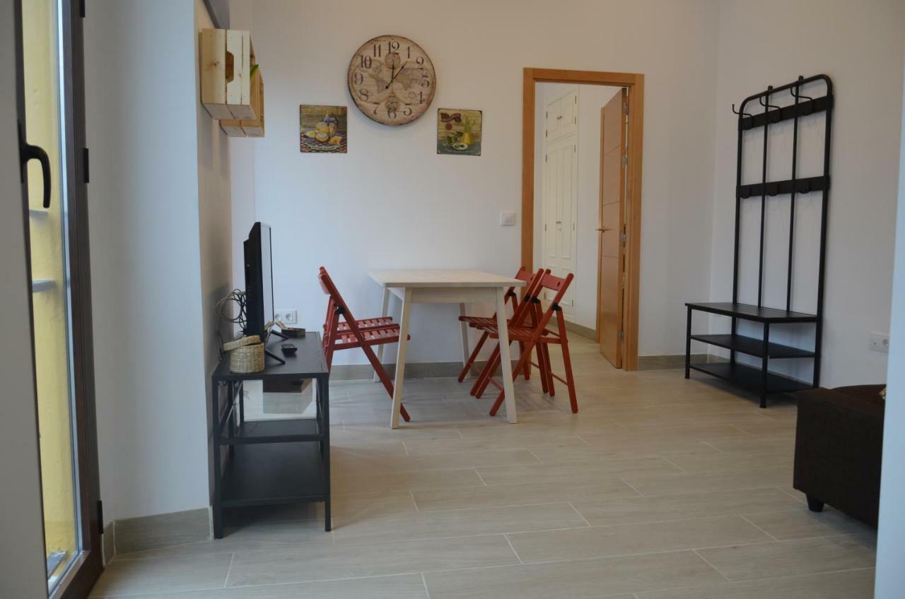 Apartamento Faustino Alvarez Севилья Экстерьер фото
