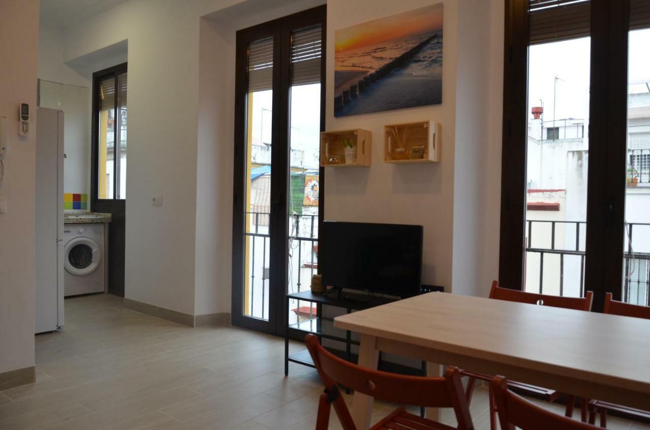 Apartamento Faustino Alvarez Севилья Экстерьер фото