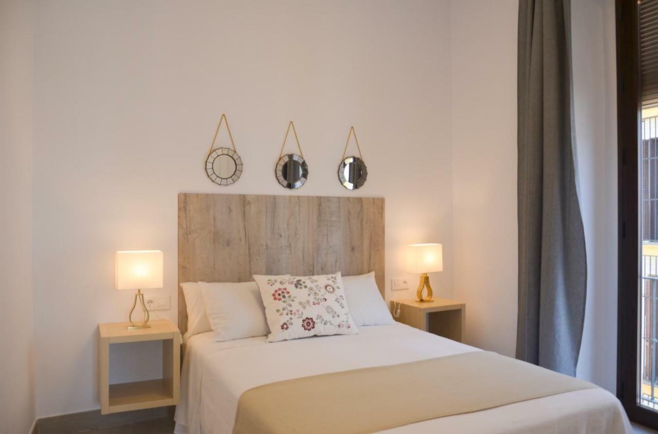Apartamento Faustino Alvarez Севилья Экстерьер фото
